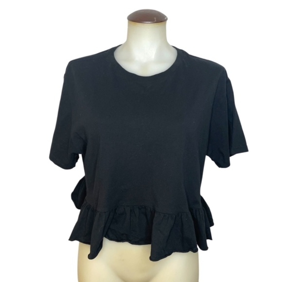 Two Boxy Tops 🤍 - Picture 11 of 14